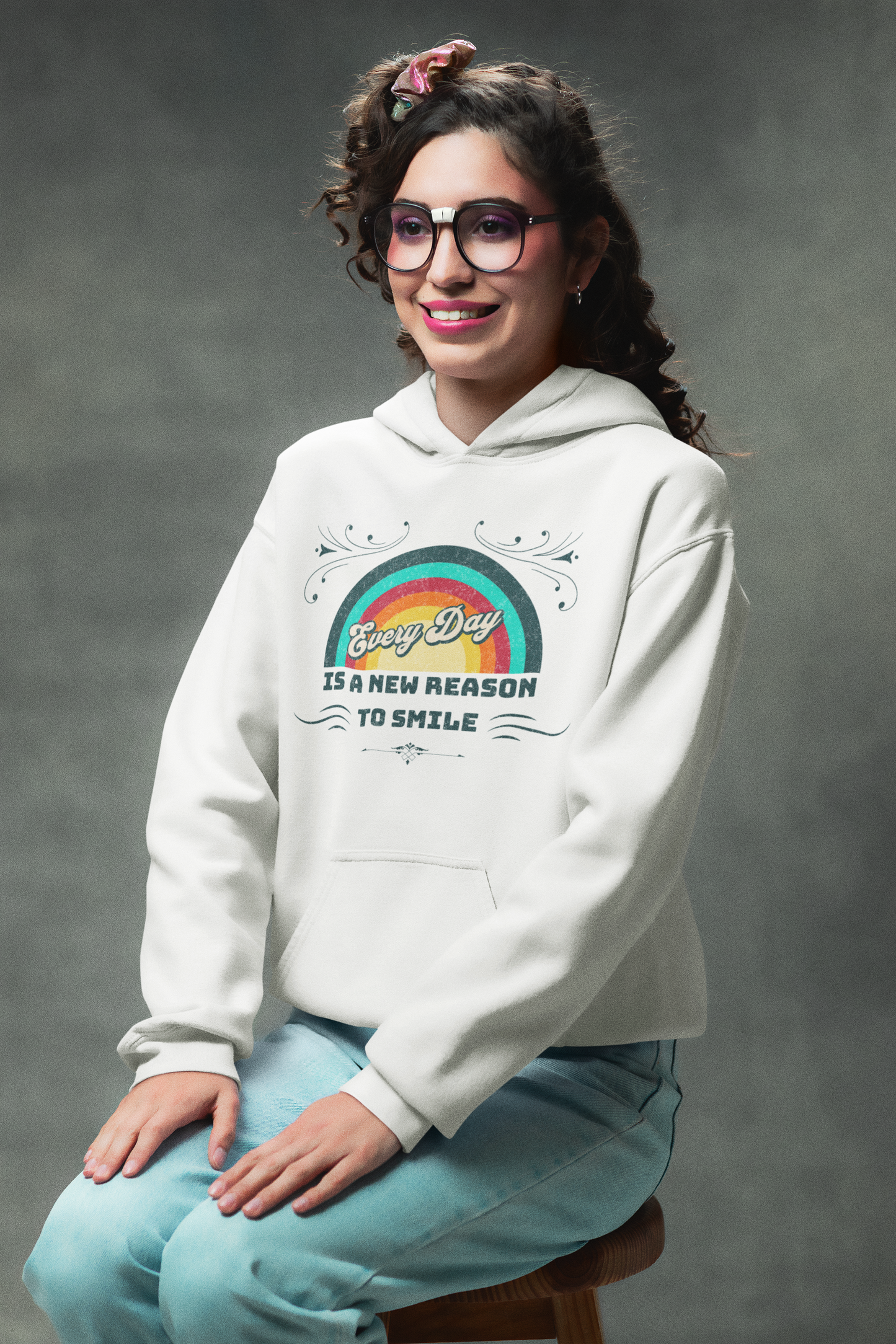 Every Day is a New Reason To Smile Unisex Heavy Blend™ Hooded Sweatshirt